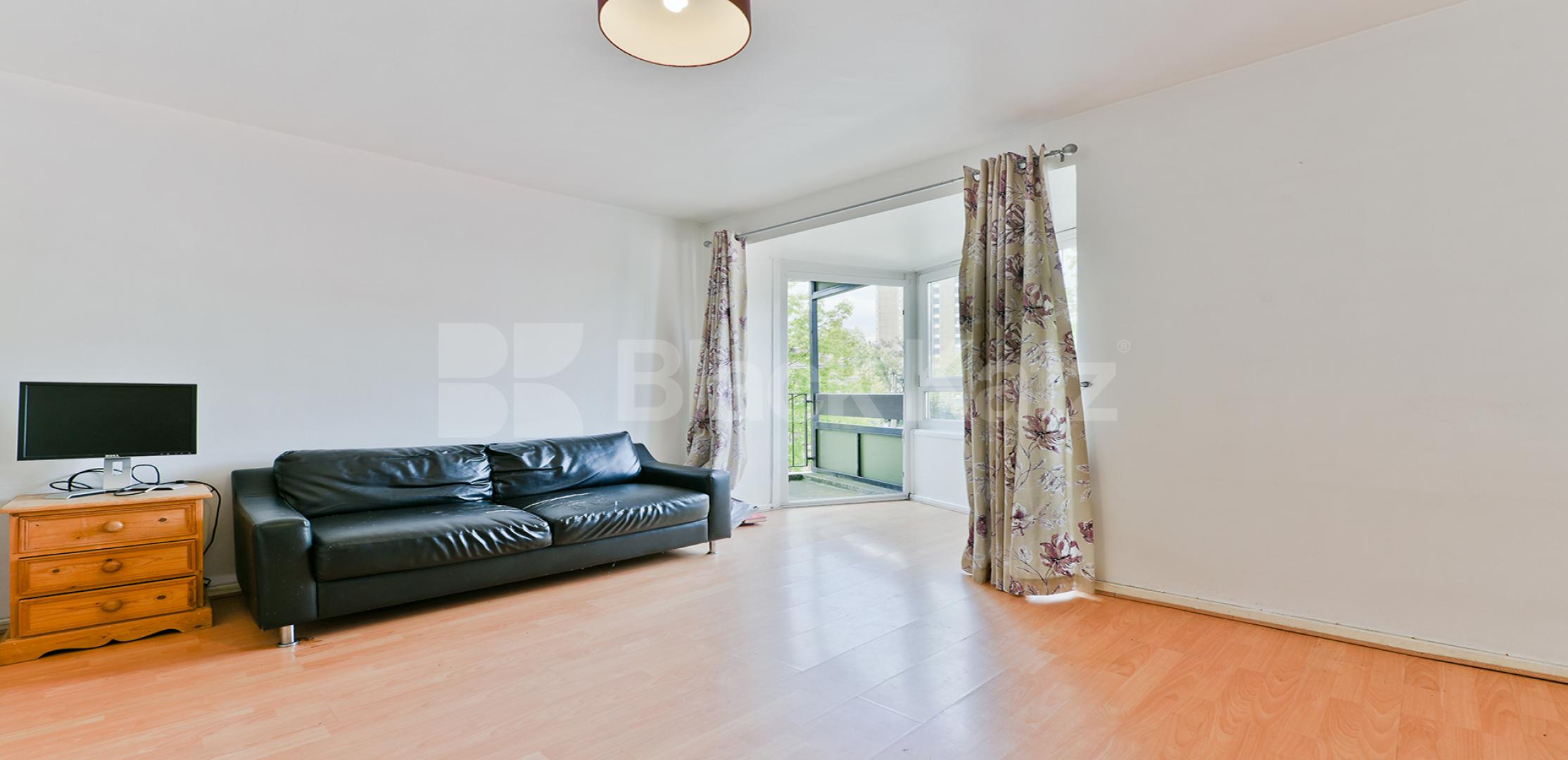 			UNDER OFFER , 1 Bedroom, 1 bath, 1 reception Apartment			 Temple House Este Road, Clapham Junction